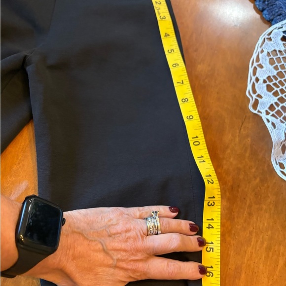 Rafaella Women's Elegant Black Trench Swing Coat - Picture 2 of 8